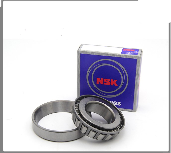 NSK HR32928J